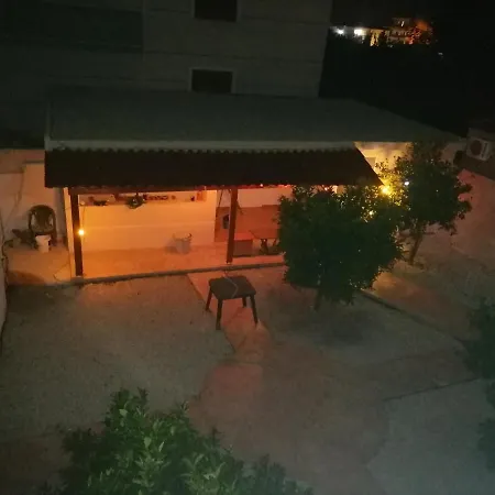 Vila Joti Apartment *